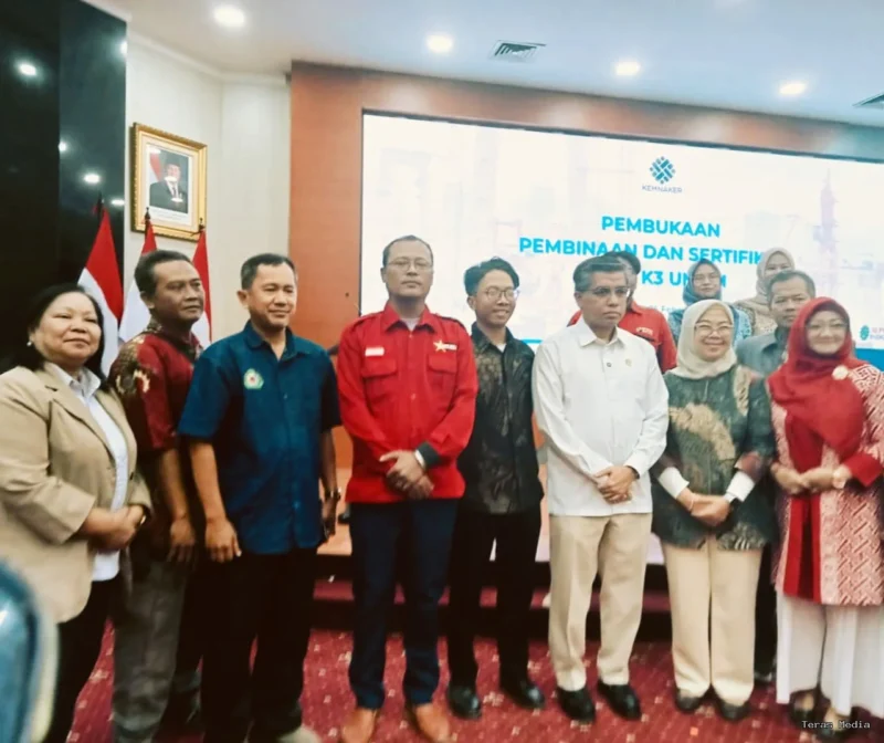 Keterangan foto : Konfederasi Barisan Buruh Indonesia, Kamis (26/2/2026)