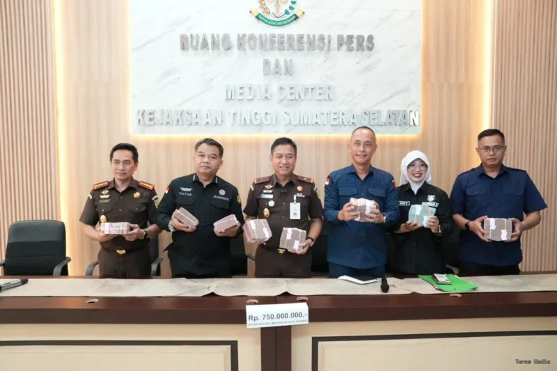 Keterangan foto : Kepala Seksi Penerangan Hukum Kejaksaan Negeri Palembang, Vanny Yulia Eka Sari, Kamis (19/2/2026)