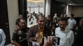 Keterangan foto : Kejaksaan Tinggi Sulawesi Selatan (Kejati Sulsel) menggelar Bimbingan Teknis (Bintek) bertajuk “Penerapan Undang-Undang Nomor 1 Tahun 2023 tentang KUHP dan Undang-Undang Nomor 20 Tahun 2025 tentang KUHAP” pada Rabu (4/2/2026)