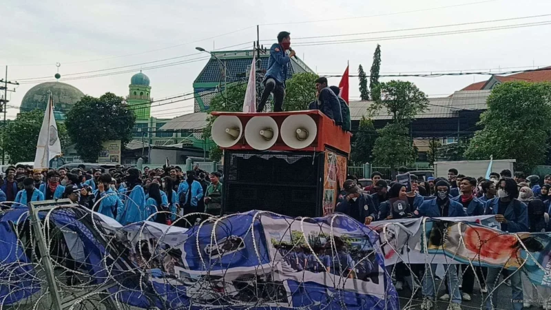 Keterangan foto: mahasiswa dari berbagai perguruan tinggi di Jawa Timur.