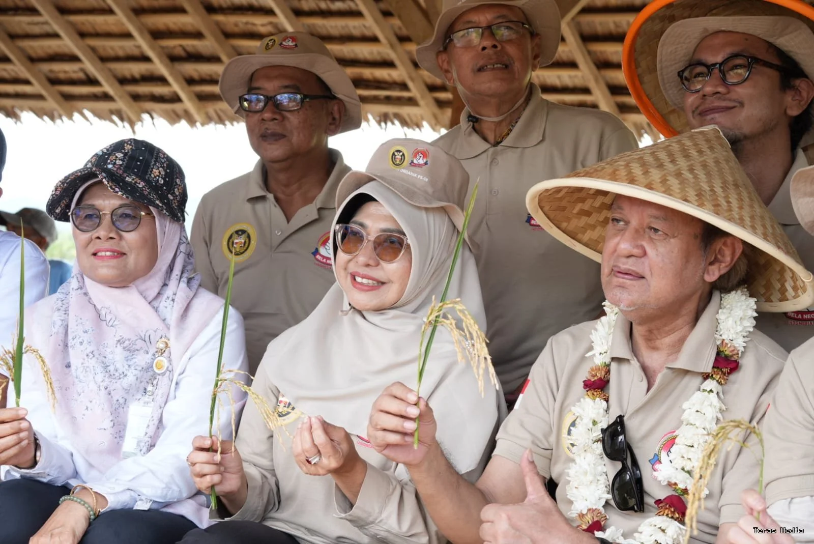 Dok, Bupati Kabupaten Pandeglang