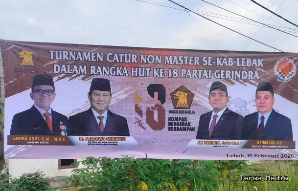 Keterangan poto : Spanduk Iklan Lomba Turnament Catur HUT Partai Cerindra ke 18 Tahun