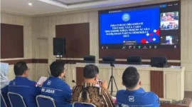 Keterangan foto : Ketua Dewan Pimpinan Daerah (DPD) Partai Demokrat Jawa Barat Anton Sukartono Suratto, Jumat (20/2/2026)