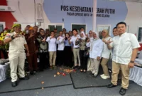 Keterangan foto : Partai Gerindra, Kesehatan Indonesia Raya (Kesira) Tangerang Selatan melakukan aksi nyata dengan meresmikan Pos Kesehatan Merah Putih di Pasar Ciputat, Tangerang Selatan, Sabtu (14/2/2026)