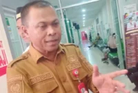 Keterangan foto: Kepala Dinas Kesehatan Kabupaten Tangerang dr. Hendra Tarmizi, MARS, saat diwawancarai usai menghadiri acara HUT ke-8 RSUD Pakuhaji, Selasa (3/2).