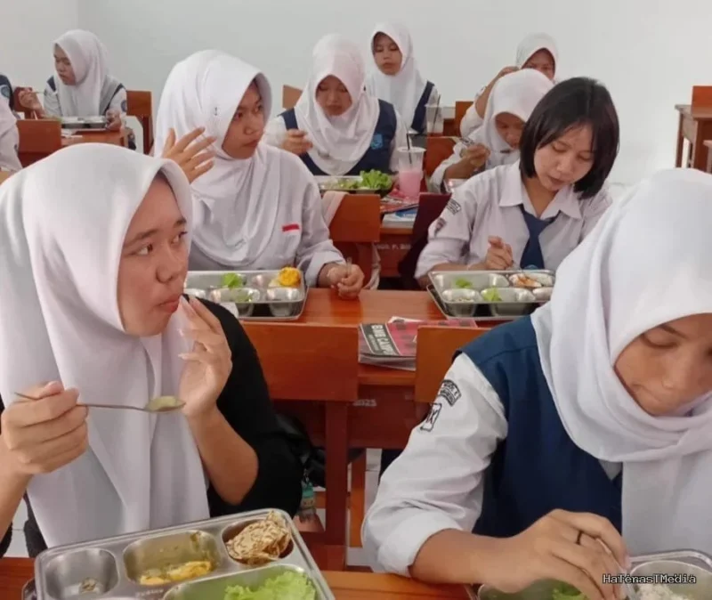 Keterangan foto: siswa SMP Negeri 2 Sajira, Kabupaten Lebak.