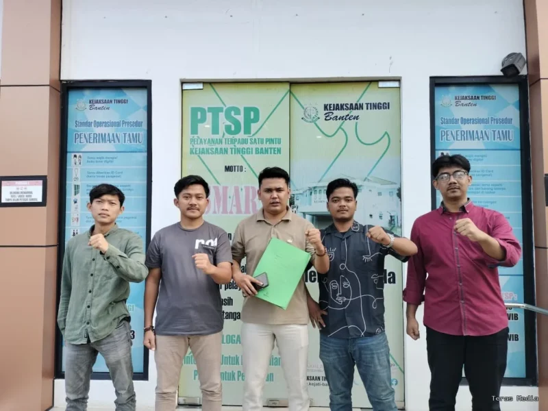 Keterangan foto : Kejaksaan Tinggi (Kejati) Banten mengonfirmasi telah menerima laporan pengaduan terkait dugaan penyalahgunaan dana bantuan Badan Layanan Umum (BLU) Lembaga Pengelola Modal Usaha Kelautan dan Perikanan (LPMUKP), Senin (23/2/2026)