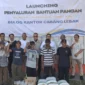 Keterangan foto : Anggota DPR RI Arif Rahman saat menghadiri bantuan di Bulog Lebak dan Pandeglang, Jumat (14/3/2026)