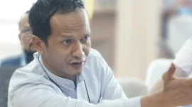 Keterangan foto : Sekretaris Jenderal Tim 8 Prabowo-Gibran, Akhrom Saleh, Minggu (19/4/2026)