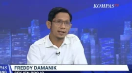 Keterangan foto : Sekjen Projo Fredy Alex Damanik, Minggu (19/4/2026)