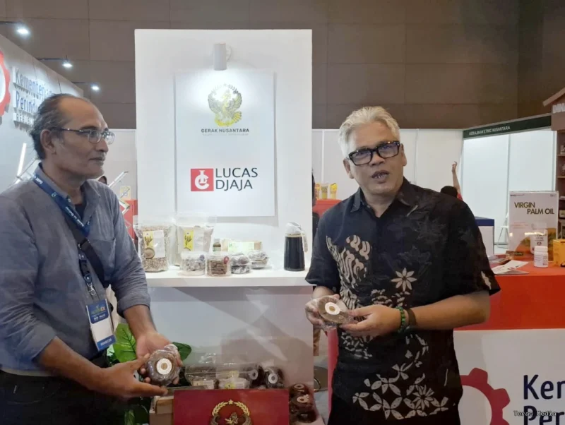 Aktivis 98 sekaligus Ketua Umum Gerakan Ekonomi Kreatif (GERAK 08), Revitriyoso Husodo, mengkritik keras pernyataan pengamat politik Saiful Mujani