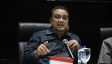 Keterangan foto : Wakil ketua komisi II DPR RI Dede Yusuf, Selasa (7/4/2026)