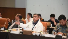 Keterangan foto : Anggota Komisi III DPR RI Fraksi Partai Demokrat, Hinca Panjaitan, Minggu (19/4/2026)