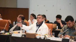 Keterangan foto : Anggota Komisi III DPR RI Fraksi Partai Demokrat, Hinca Panjaitan, Minggu (19/4/2026)