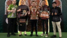 Keterangan foto : Kejaksaan Negeri Jakarta Pusat, berhasil meraih gelar Juara Favorit dalam kategori Lomba Film Pendek pada ajang bergengsi Jaga Desa Award 2026.