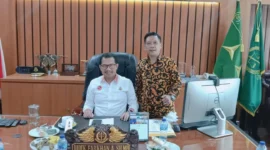 Keterangan foto : Sekjen Matahukum Mukhsin Nasir bersama Sesjam Pidsus Kejagung Dr Didik Farkhan, Kamis (30/4/2026)