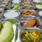 Keterangan foto : Program Makan Bergizi, Senin (27/4/2026)