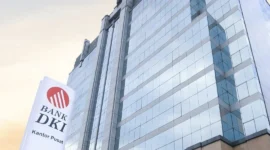 Keterangan foto : Gedung Bank DKI Jakarta, Senin (27/4/2026)