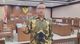 Keterangan foto : Ahli masalah Narkoba (Narkotika dan Psikotropika), Dr. Siprianus Edi Hardum, Selasa (7/4/2026)