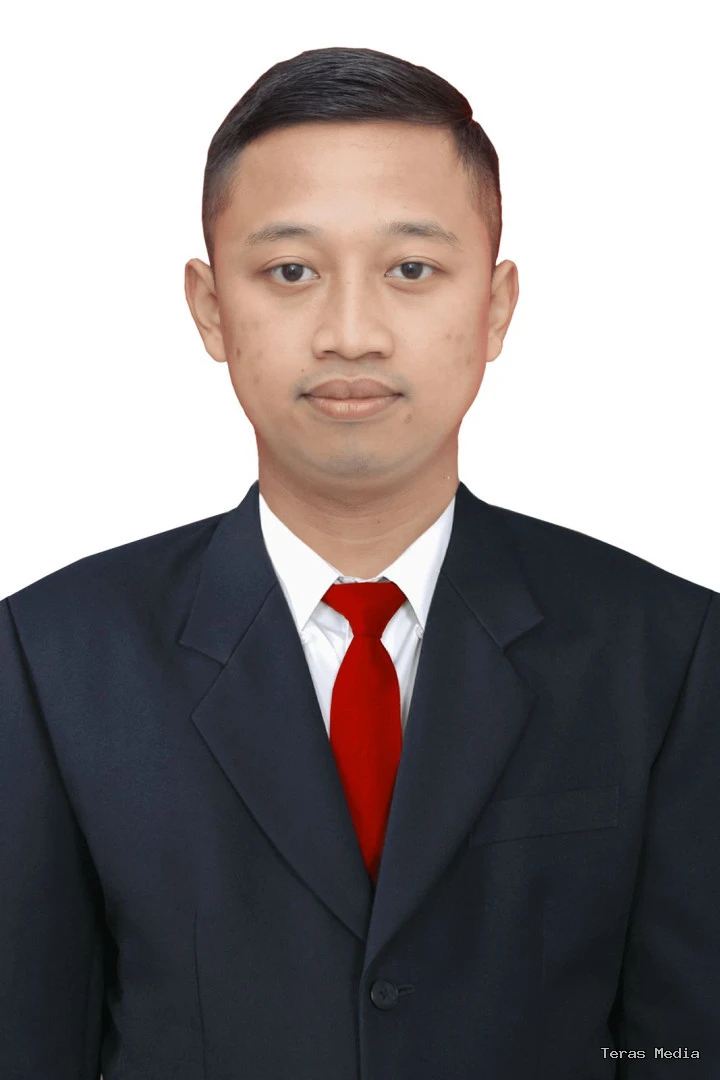 Keterangan Foto : Bagus Mangundiwiryo S.IP., M.Han Alumni dan Pengurus IKA Universitas Pertahanan RI