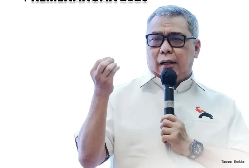 Keterangan foto : Mantan kader NasDem Ahmad Ali yang kini gabung dengan PSI, Senin (20/4/2026)
