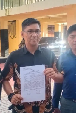 Dituduh Gelapkan Dana Miliaran, Mesak Mambraku Tempuh Jalur Hukum