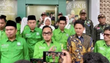 Keterangan foto : Waketum PKB Rano Alfath saat berada di DPC PKB Pandeglang, Selasa (7/4/2026)