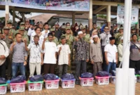 Keterangan foto : Kepala Staf Teritorial (Kaster) TNI melakukan kunjungan kerja dalam rangka syukuran pembukaan Karya Bakti Skala Besar (KBSB) serta meninjau langsung pelaksanaan TMMD, Minggu (5/4/2026)