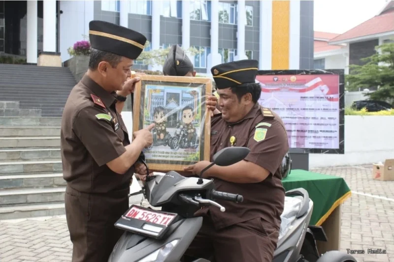 Keterangan foto : Kepala Kejaksaan Tinggi (Kajati) Sulawesi Tengah, Nuzul Rahmat, Kamis (2/4/2026)