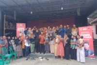 Keterangan poto : Boni Triana Anggota DPR RI saat bersilaturahmi kepada warga masyrakat Kampung Dukuh dalam acara sosialisasi Program Indonesia Pintar (PIP) pada 30/4/2026