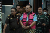 Tim Penyidik pada Jaksa Agung Muda Bidang Tindak Khusus (JAM PIDSUS) resmi menetapkan dan melakukan penahanan terhadap YHF, Anggota Ombudsman RI periode 2021–2026, sebagai tersangka kasus dugaan tindak pidana korupsi.