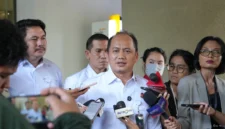Keterangan foto : Kepala Pusat Penerangan Hukum (Kapuspenkum) Kejagung Anang Supriatna, Selasa (12/5/2026)