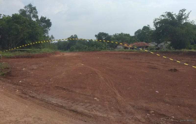 Keterangan foto : Proyek tanpa K3 di Lebak jadi sorotan, Sabtu (2/5/2026)
