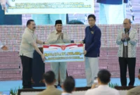 Keterangan foto : Satgas PKH serahkan uang dan tanah ke Negara, Rabu (13/5/2026)