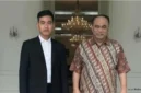 Keterangan foto : Wakil Presiden Gibran Rakabuming Raka menggelar pertemuan tertutup bersama Ketua Umum Relawan Jokowi (PROJO), Budi Arie Setiadi, di Kantor Istana Wakil Presiden, Jakarta, Kamis (7/5/2026)