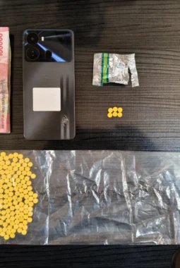 Satresnarkoba Polres Lebak Ungkap Peredaran Obat Keras Ilegal di Malingping, Seorang IRT Diamankan