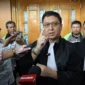 Keterangan foto : Jaksa Penuntut Umum (JPU) Roy Riady memberikan klarifikasi tegas terkait kondisi kesehatan Nadiem yang sempat menjadi perbincangan publik, Selasa (5/4/2026)