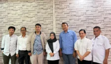 Keterangan foto : Komite Pemantau MBG melakukan audiensi dengan Kementerian HAM untuk menuntut keadilan bagi Sri Rahayu Adiningsih, Kamis (7/4/2026)
