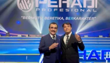 Keterangan foto : Ketua Umum Dewan Pimpinan Nasional Perkumpulan Pengacara dan Penasihat Hukum Indonesia (PERADI) Profesional, Prof. Dr. Haris Arthur Hedar, Senin (11/4/2026)