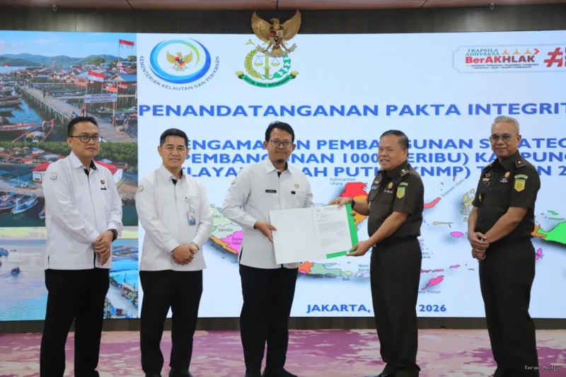 Plt. Sekretaris Jaksa Agung Muda Intelijen, Sarjono Turin, mewakili JAM INTE, Senin (18/5/2026)