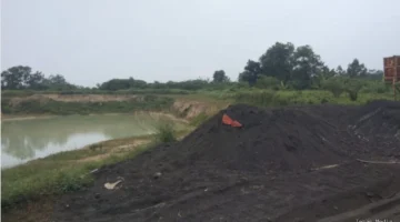 Keterangan foto : pengelolaan limbah industri di wilayah Kabupaten Serang kembali terekspos ke permukaan, Minggu (31/5/2026)
