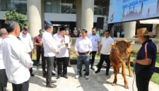 Jaksa Agung ST Burhanudin dalam kata sambutannya pada acara penyerahan 57 hewan kurban (Sapi) perayaan Idul Adha 1447 H kepada pegawai Kejaksaan, pegawai honorer dan Jurnalis yang tergabung dalam Forum Wartawan Kejaksaan Agung (Forwaka) di Kejagung, Jakarta Selatan, Selasa (26/5).