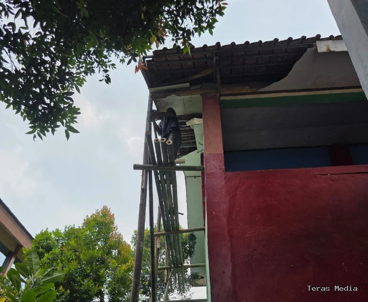 Keterangan poto : SDN 1 Rangkasbitung Barat, fokus berbenah sekolah dari perawatan pisik sampai KBM (Dosus)