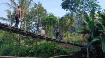 Polda Banten Bangun Akses Harapan, Jembatan Merah Putih di Bayah Direvitalisasi