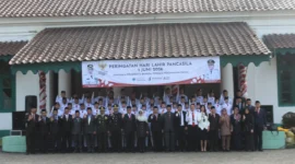 Kodim 0601/Pandeglang menggelar upacara khidmat peringatan Hari Lahir Pancasila pada Senin (1/6/2026).
