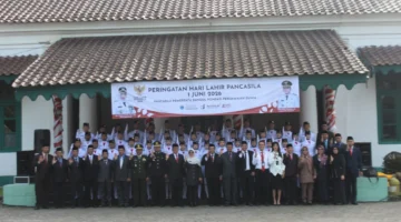Kodim 0601/Pandeglang menggelar upacara khidmat peringatan Hari Lahir Pancasila pada Senin (1/6/2026).