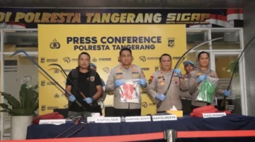 Kepolisian berhasil mengungkap kasus tawuran antarpelajar yang berujung tewasnya seorang remaja di Jalan Lavon, Desa Sindang Jaya, Kecamatan Sindang Jaya, Kabupaten Tangerang.