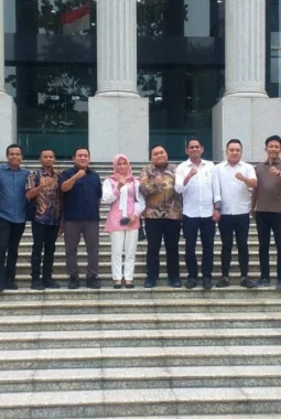 MK Pertimbangkan Sidang Lanjutan Gugatan Batas Usia Calon KPU dan Bawaslu RI