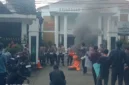 Keterangan poto : Gampar desak Kejari Lebak usut tuntas dugaan penyelewengan anggaran PNPM tahun 2014 seluruh UPK se Kabupaten Lebak 