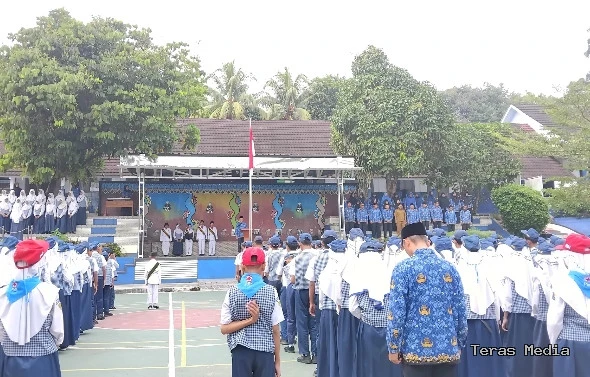 Keterangan poto : Kegiatan Upacara Hari Kebangkitan Pancasila di SMPN 2 Rangkasbitung